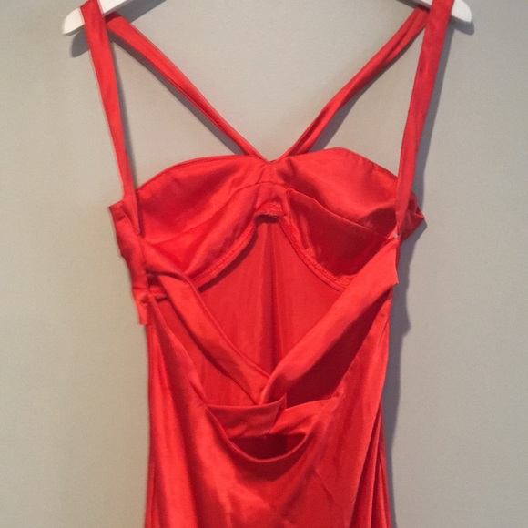 Bright orange red satin prom dress - Picture 3 of 7